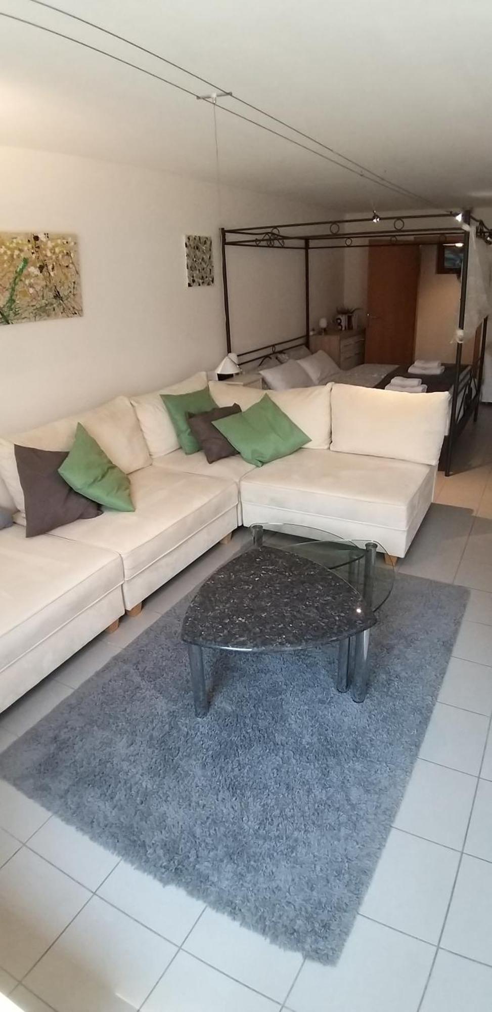 Ferienwohnung Am Backhausgarten フロンハイム エクステリア 写真
